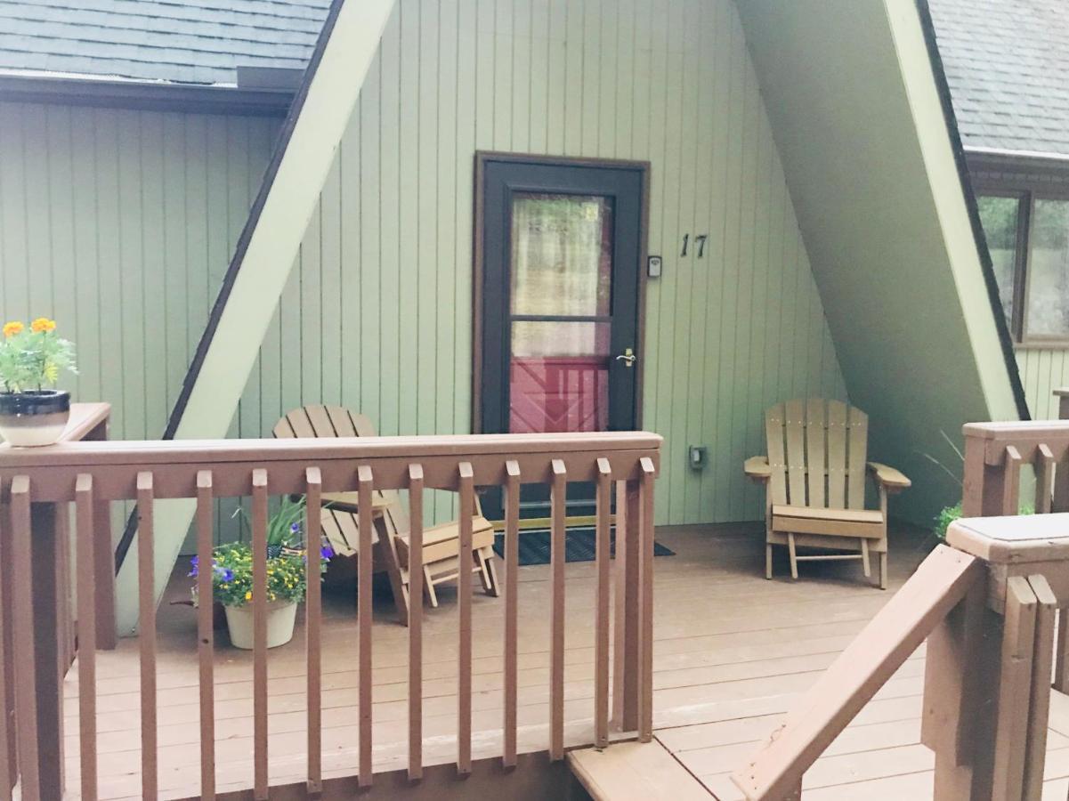 Pocono Mountain View Lake House In Lake Harmony Exterior foto