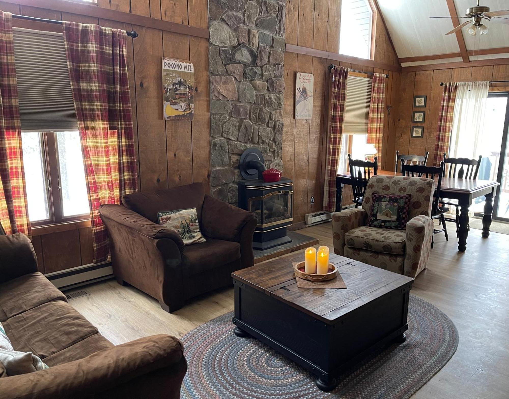 Pocono Mountain View Lake House In Lake Harmony Exterior foto